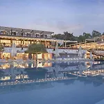 Resort Doubletree By Hilton Bodrum Isil Club Ultra Torba