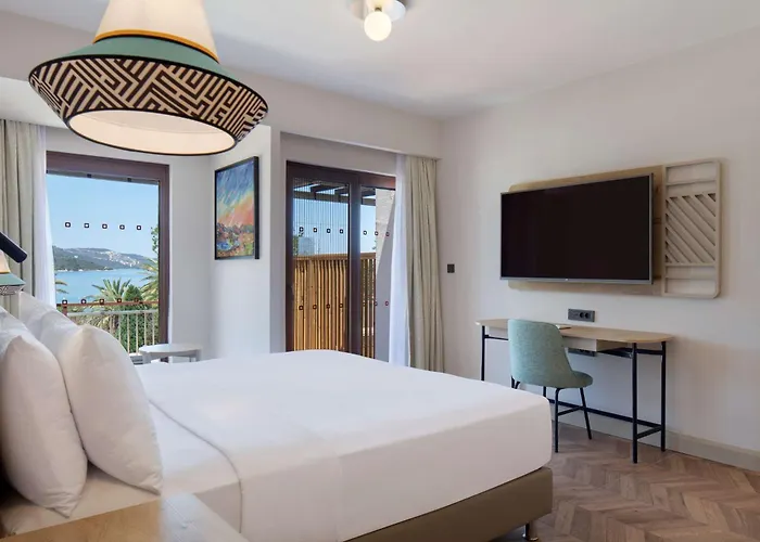 Doubletree By Hilton Bodrum Isil Club Ultra 5*