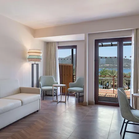 Doubletree By Hilton Bodrum Isil Club Ultra 5* トルバ