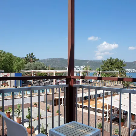 Doubletree By Hilton Bodrum Isil Club Ultra Feriested Torba