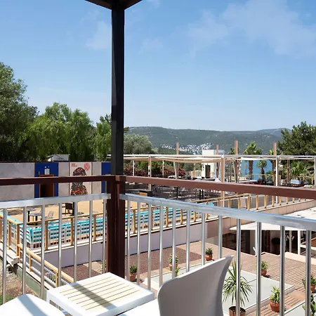 Doubletree By Hilton Bodrum Isil Club Ultra Torba