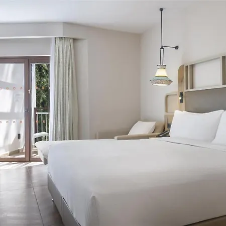 Doubletree By Hilton Bodrum Isil Club Ultra 리조트 토르바
