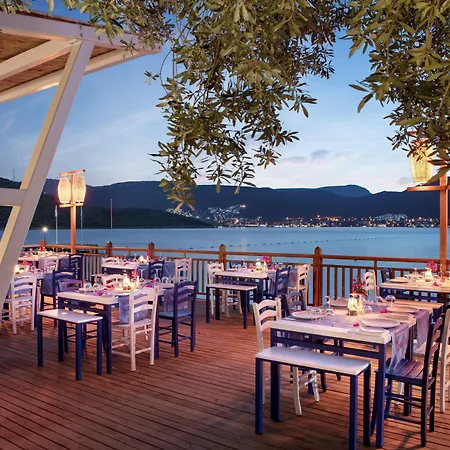 Doubletree By Hilton Bodrum Isil Club Ultra 5*