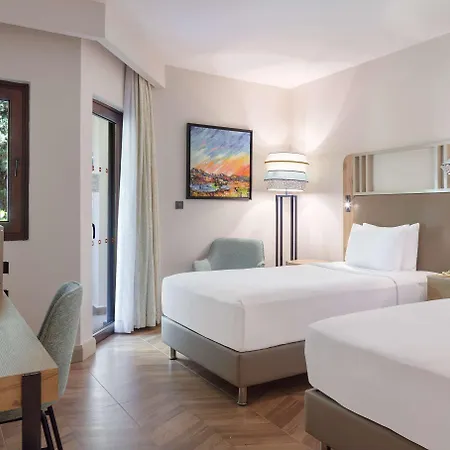 Doubletree By Hilton Bodrum Isil Club Ultra منتجع 5*