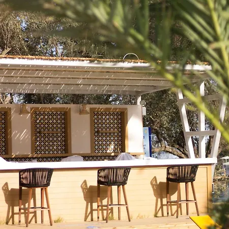 Üdülőközpont Doubletree By Hilton Bodrum Isil Club Ultra