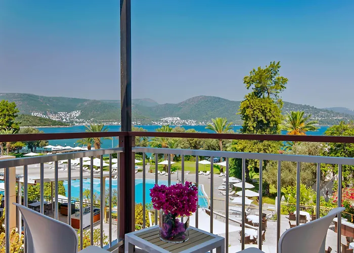 Üdülőközpont Doubletree By Hilton Bodrum Isil Club Ultra Torba