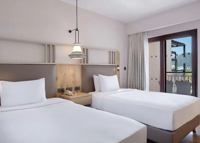 Doubletree By Hilton Bodrum Isil Club Ultra Üdülőközpont