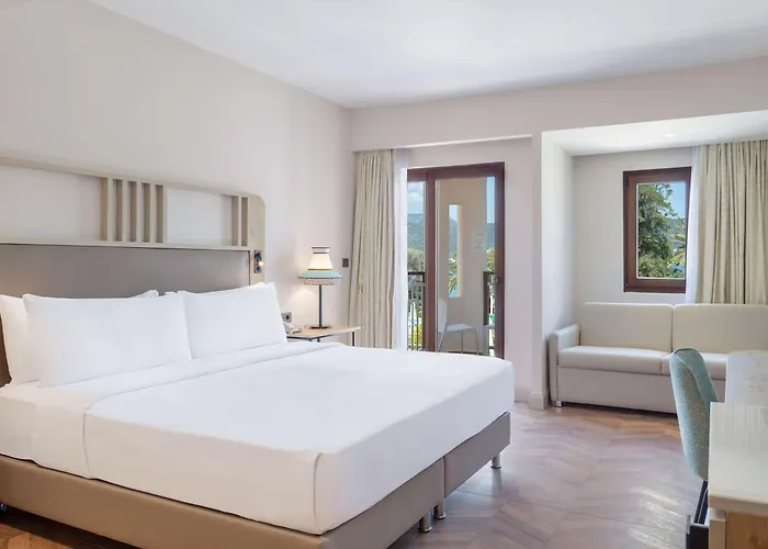Üdülőközpont Doubletree By Hilton Bodrum Isil Club Ultra