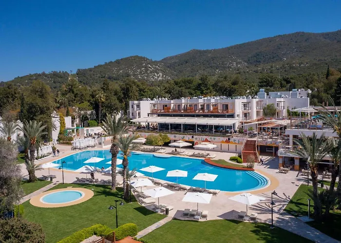 Doubletree By Hilton Bodrum Isil Club Ultra Resort Torba