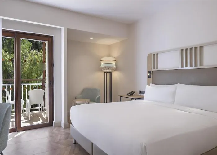 Üdülőközpont Doubletree By Hilton Bodrum Isil Club Ultra 5*