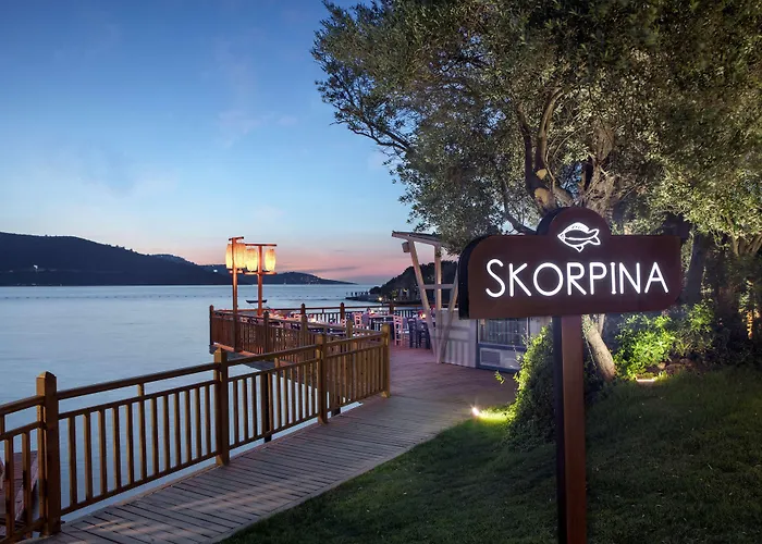 Doubletree By Hilton Bodrum Isil Club Ultra Resort Torba