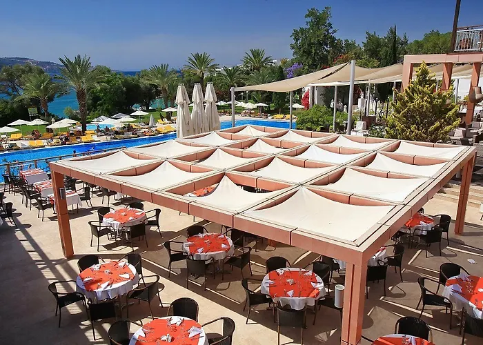 Doubletree By Hilton Bodrum Isil Club Ultra Resort Torba
